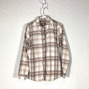 Kuhl women’s medium button up plaid long sleeve shirt